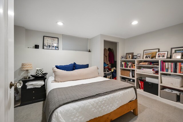 Bedroom in basement - 1131 S Elizabeth St