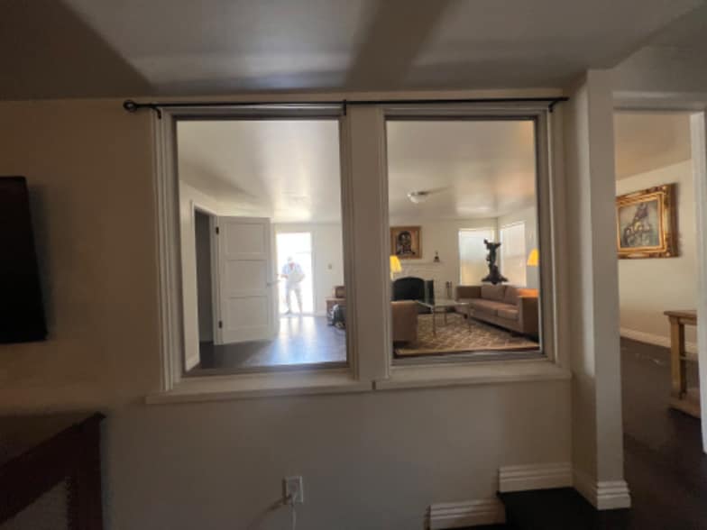 Building Photo - 16529 Normandie Ave