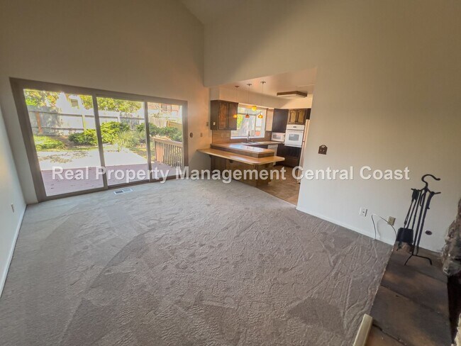Building Photo - AVAILABLE NOW - Nice Home Near Laguna Lake...