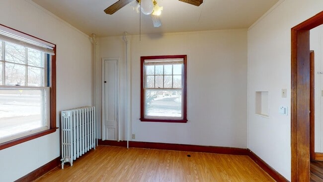 Building Photo - Private Yard