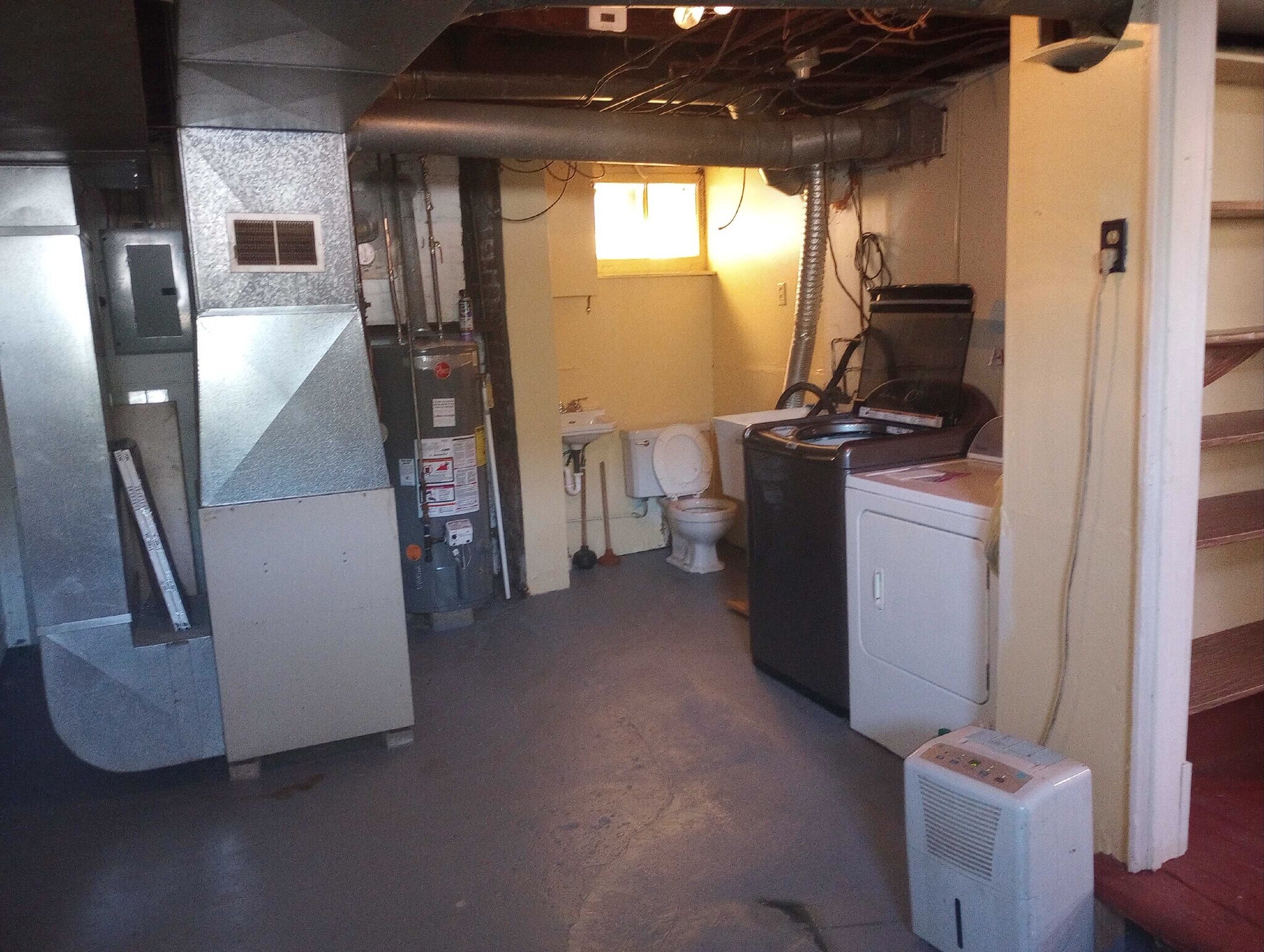 LAUNDRY AREA - 105 Maryland Ave