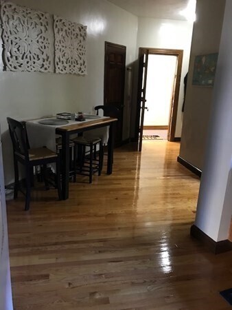 Building Photo - 185 Park St