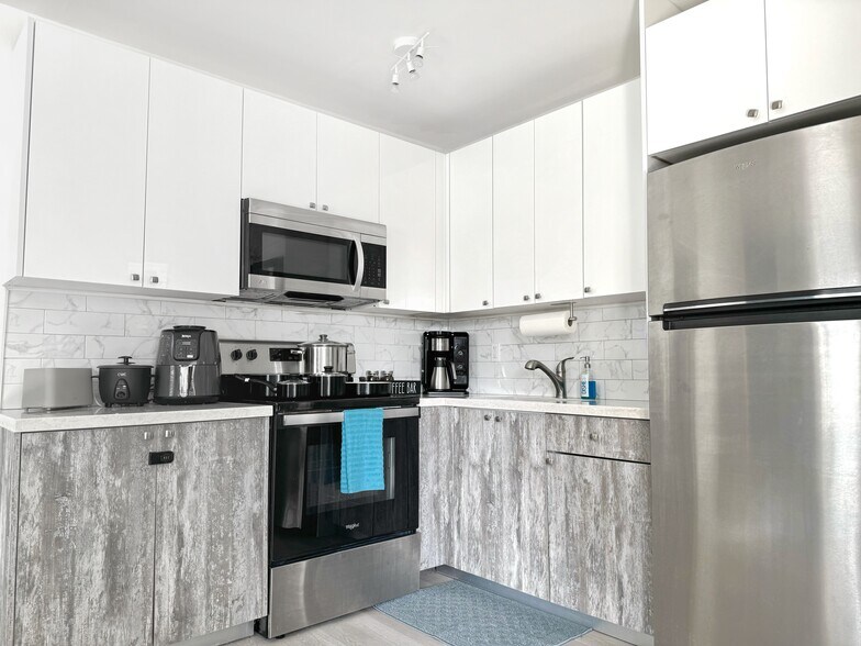 Building Photo - 941 SW 29th St