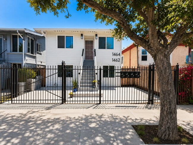 Building Photo - 1464 55th Ave