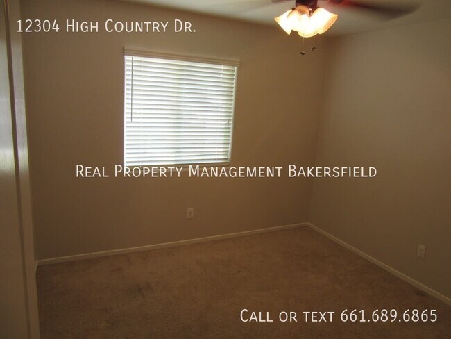 Building Photo - 12304 High Country Dr