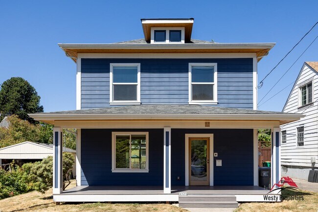 Building Photo - 4523 NE 6th Ave