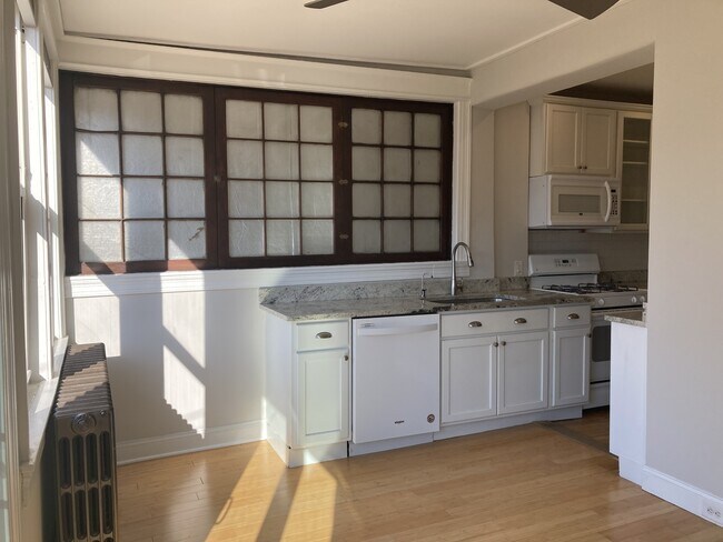 Building Photo - 1825 Massachusetts Ave SE