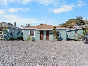 Building Photo - Move-In Special - Updated 2BR w/Washer/Dryer + $0 Deposit