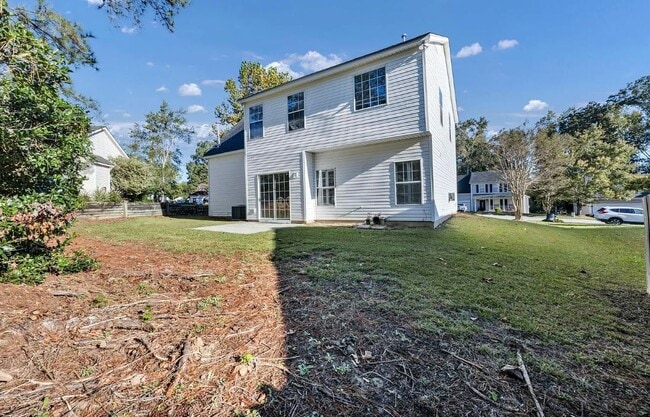 Building Photo - 418 Creek Side Ln