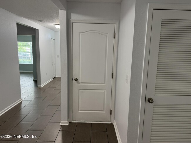 Building Photo - 95090 Timberlake Dr