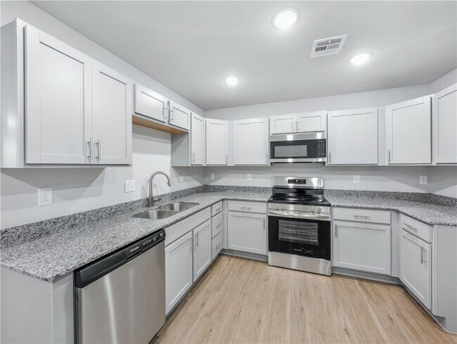 Building Photo - 6403 NW Kathleen St