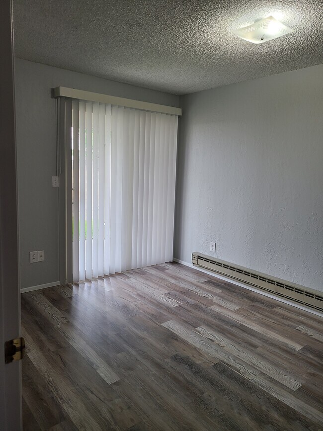 Bedroom 2 - 505 Richards Rd