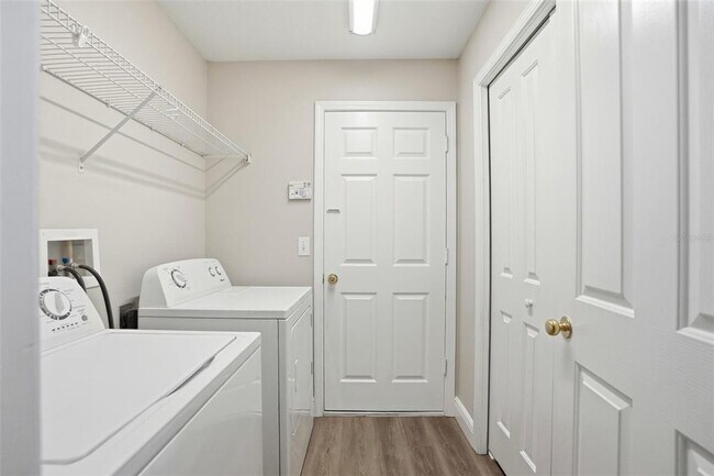 Building Photo - 3816 Beaumont Loop