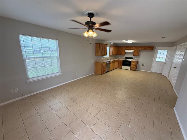 Building Photo - 209 Blue Bell Ct