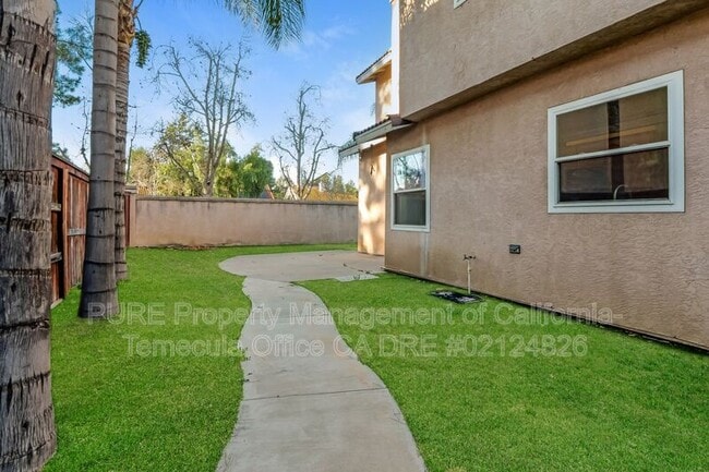 Building Photo - 27575 Marian Rd