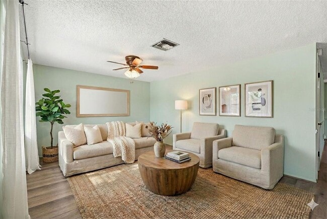 Building Photo - 10187 122nd Ave N