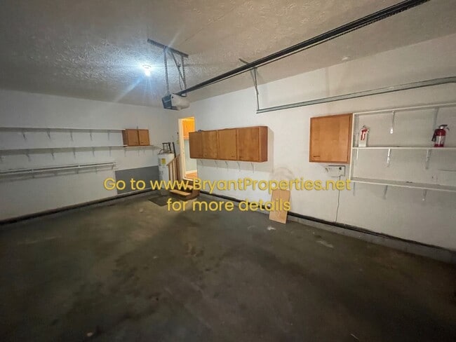 Building Photo - Goodlettsville - 3 Bedroom, 2 Baths, Sumne...