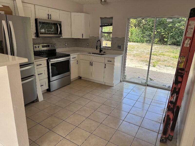 Building Photo - 15914 Winner Ln