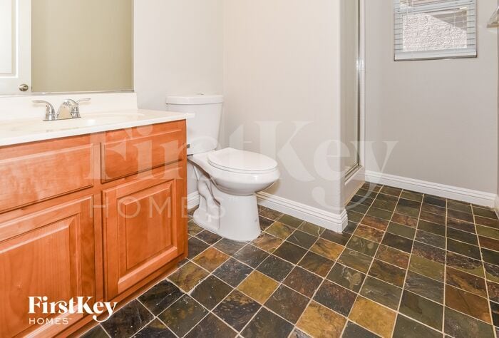 Building Photo - 5083 Tunnel Falls Dr