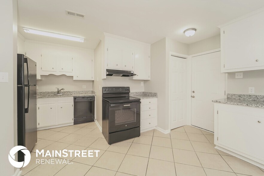 Building Photo - 6502 Touchwood Dr