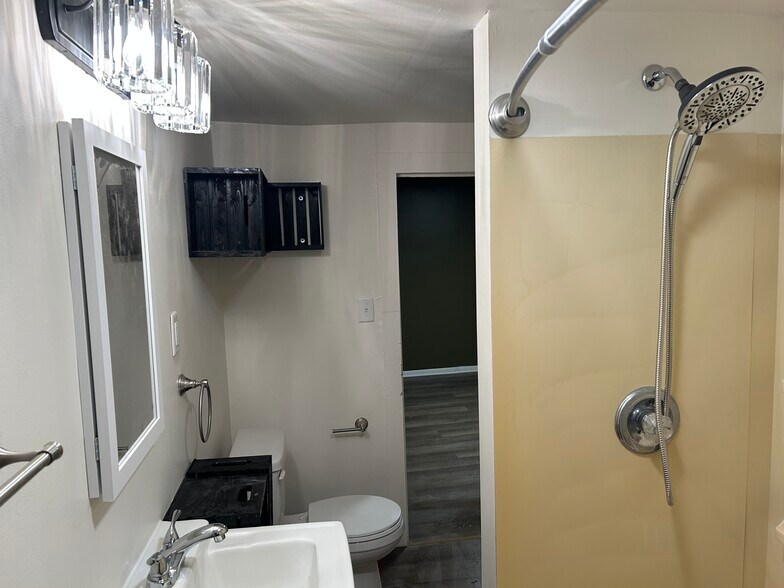 Building Photo - 7508 NY-177