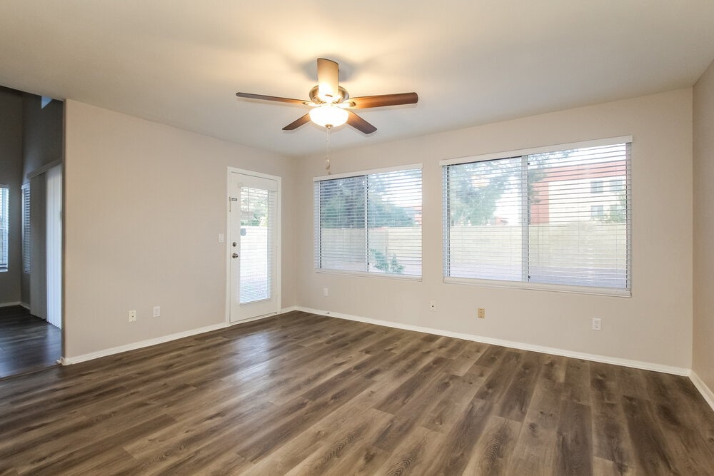 Building Photo - 17461 N 14th St