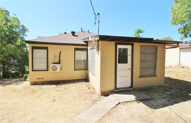 Building Photo - 3427 Kinmore St