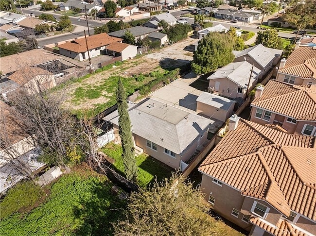 Building Photo - 1445 S Rebecca St