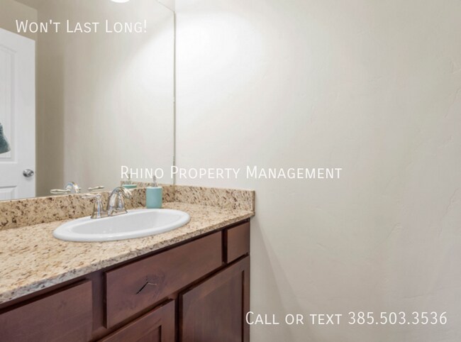 Building Photo - 1544 S 840 W