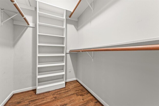 Building Photo - 3806 Deer Falls Ct