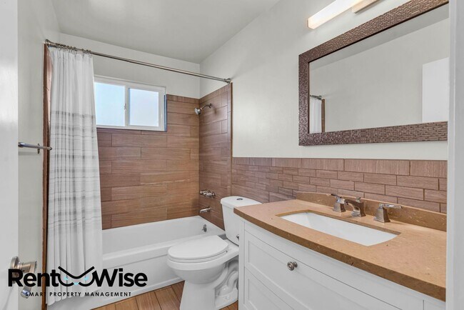 Building Photo - 11 Argent Alley