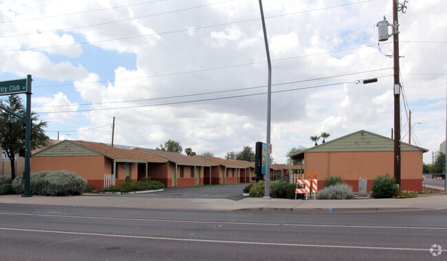 Primary Photo - Wagon Wheel Lodge