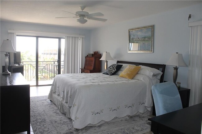 Building Photo - Seasonal Rental 3BR with Ocean Views