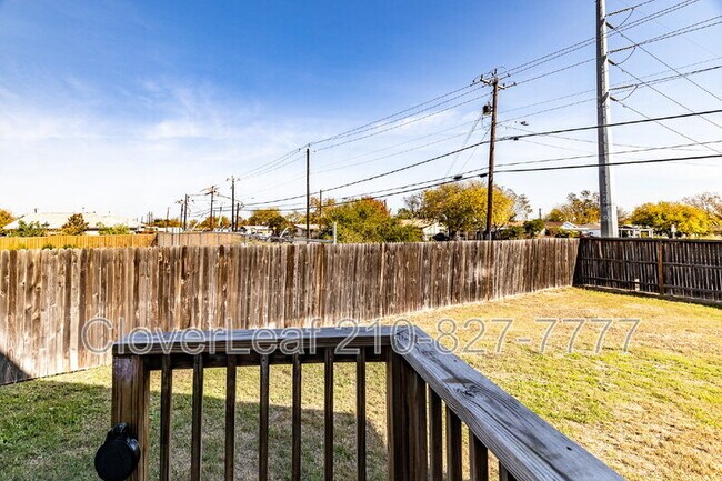 Building Photo - 302 Pradera Cove