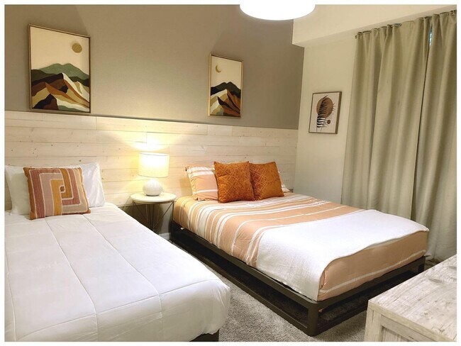 Building Photo - 3161 Paradox Cir