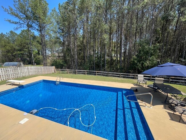 Building Photo - Parrish Place Subdivision!   4 BEDROOMS!!!!