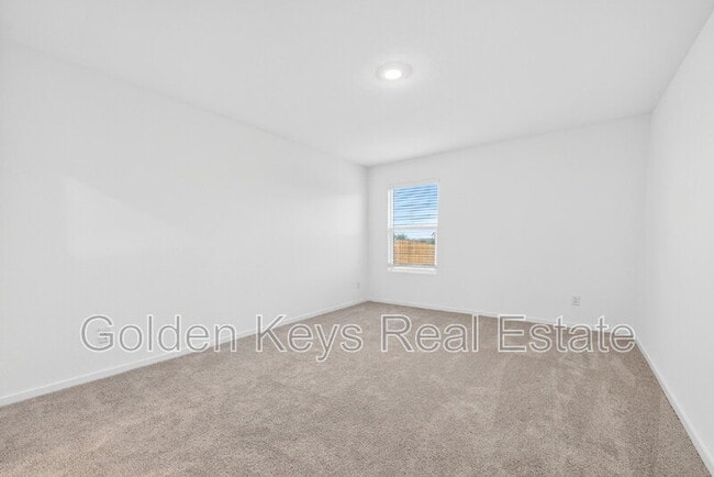 Building Photo - 10212 Regal Bend Ln