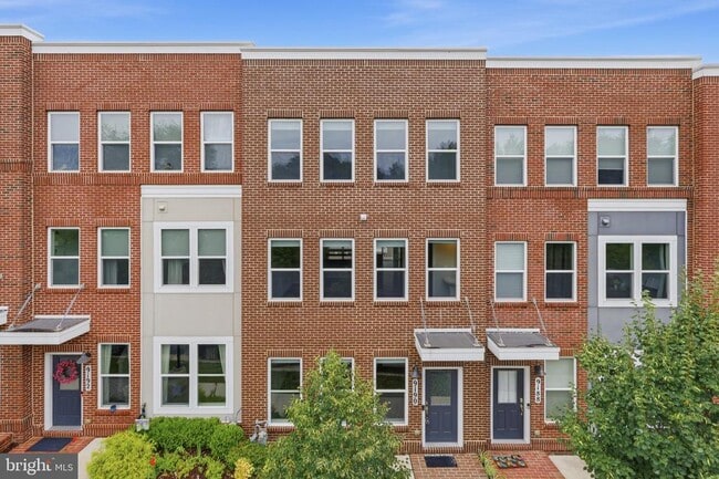 Building Photo - 9190 Snowden Ashford Rd