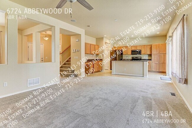 Building Photo - 6724 Abbeywood Dr