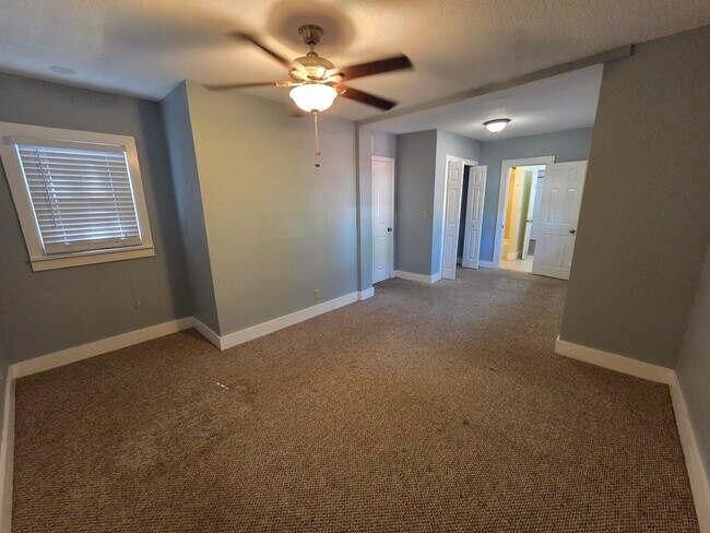 Building Photo - 103 N Glenwood Ave