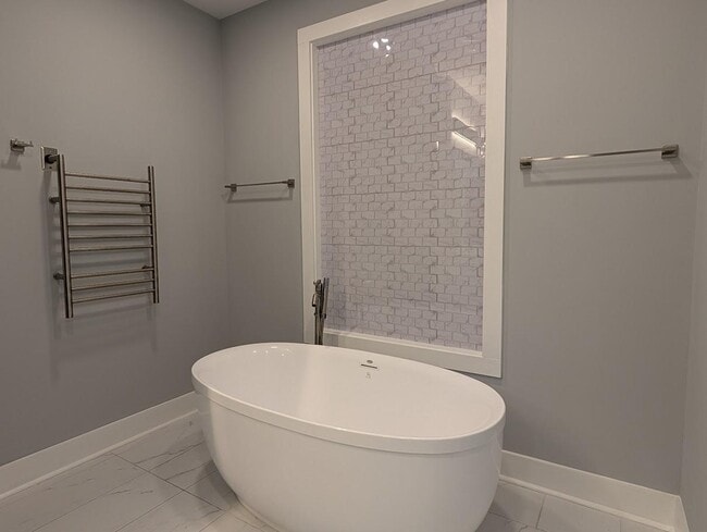 Building Photo - 4018 Southpoint Lndg Wy