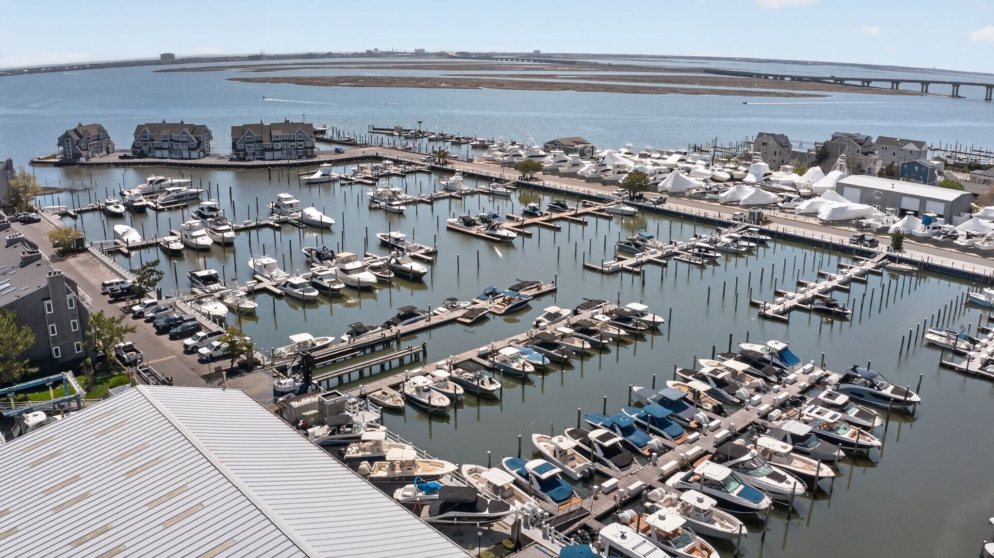Building Photo - 1401 Harbour Cv S