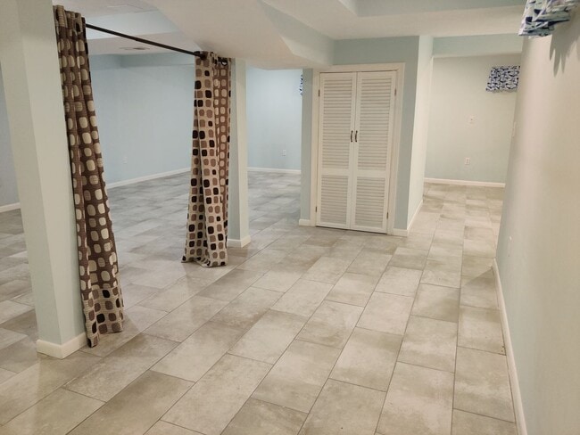 Building Photo - 2 Bedroom, 2 Bedroom Condo Year Round-Yarmouth Port