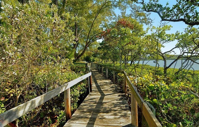Building Photo - 1601 Bayhouse Point Dr