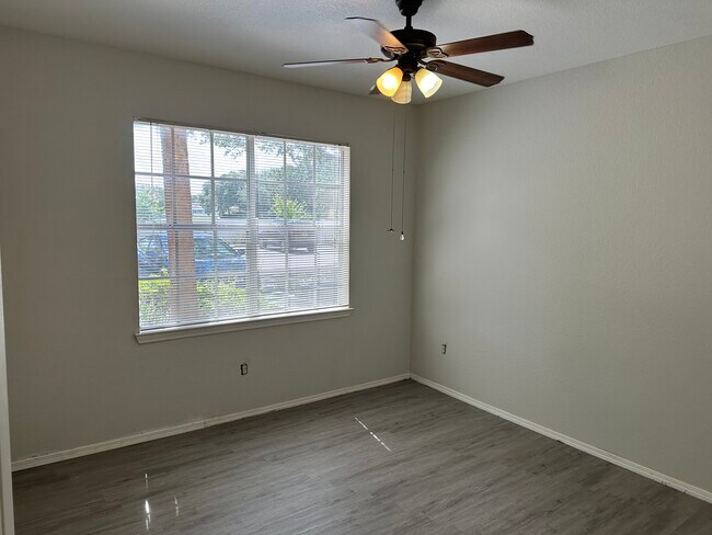 Building Photo - 13116 Sanctuary Cove Dr