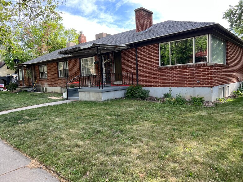 Building Photo - 2401 Van Buren Ave