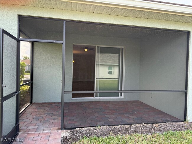 Building Photo - 1273 Enbrook Lp