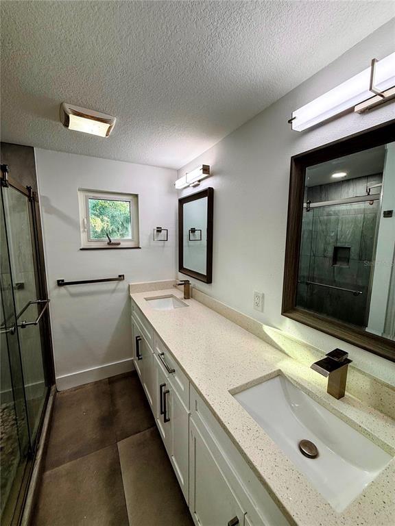 Building Photo - 3959 Coleridge Pl