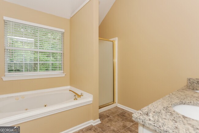 Building Photo - 4530 Talon Way