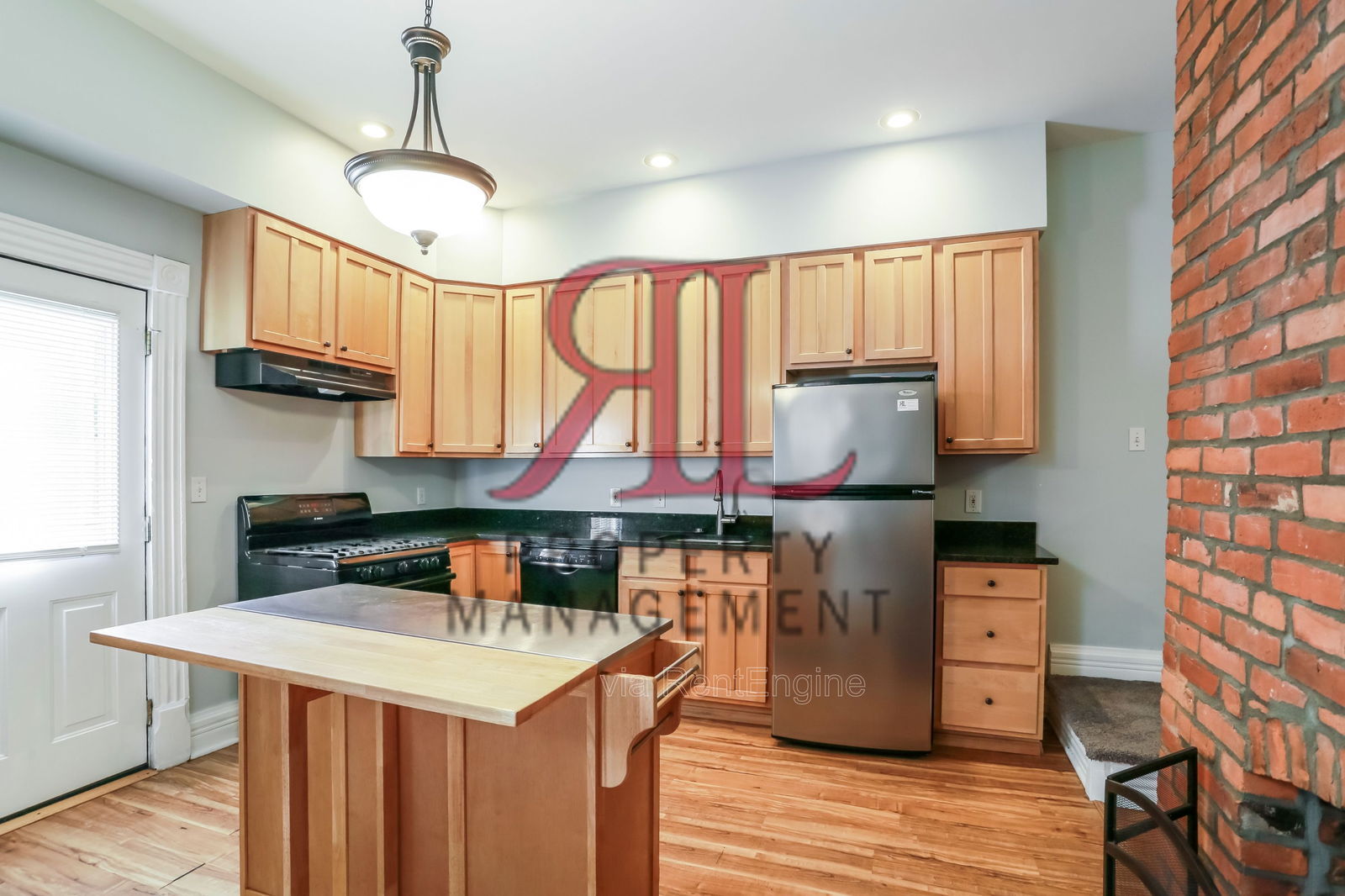 Building Photo - 181 E 1st Ave